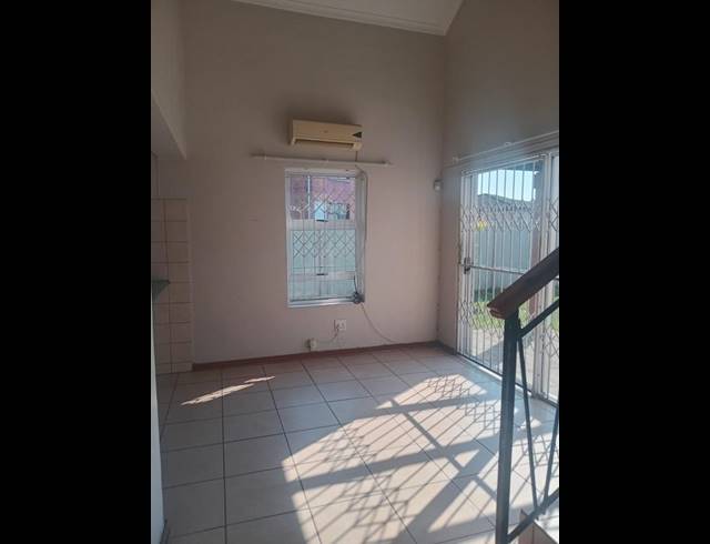 2 BEDROOM PROPERTY TO RENT IN ARBORETUM